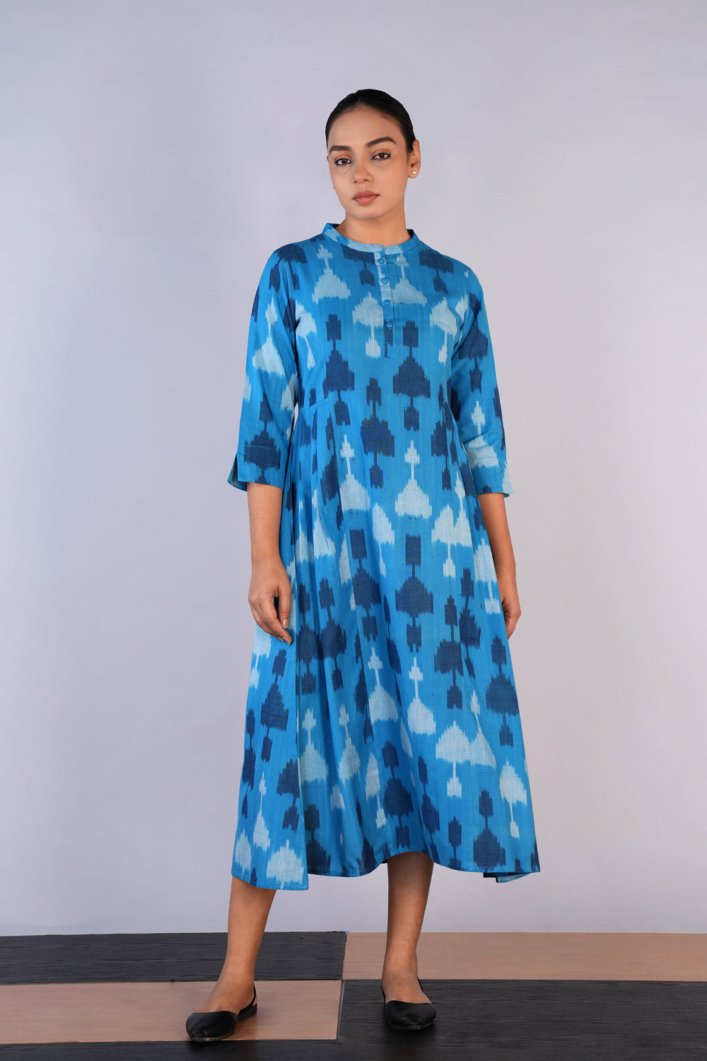 Handwoven cotton Pochampally Ikat dress M / Blue