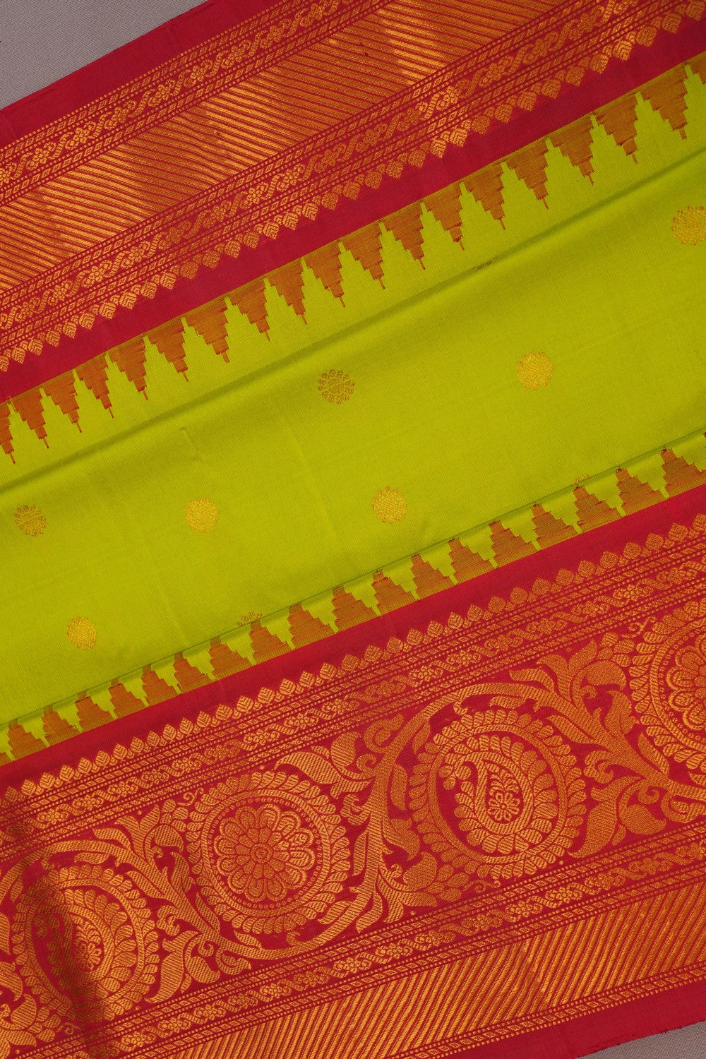 Image of Gadwal Silk Green Saree