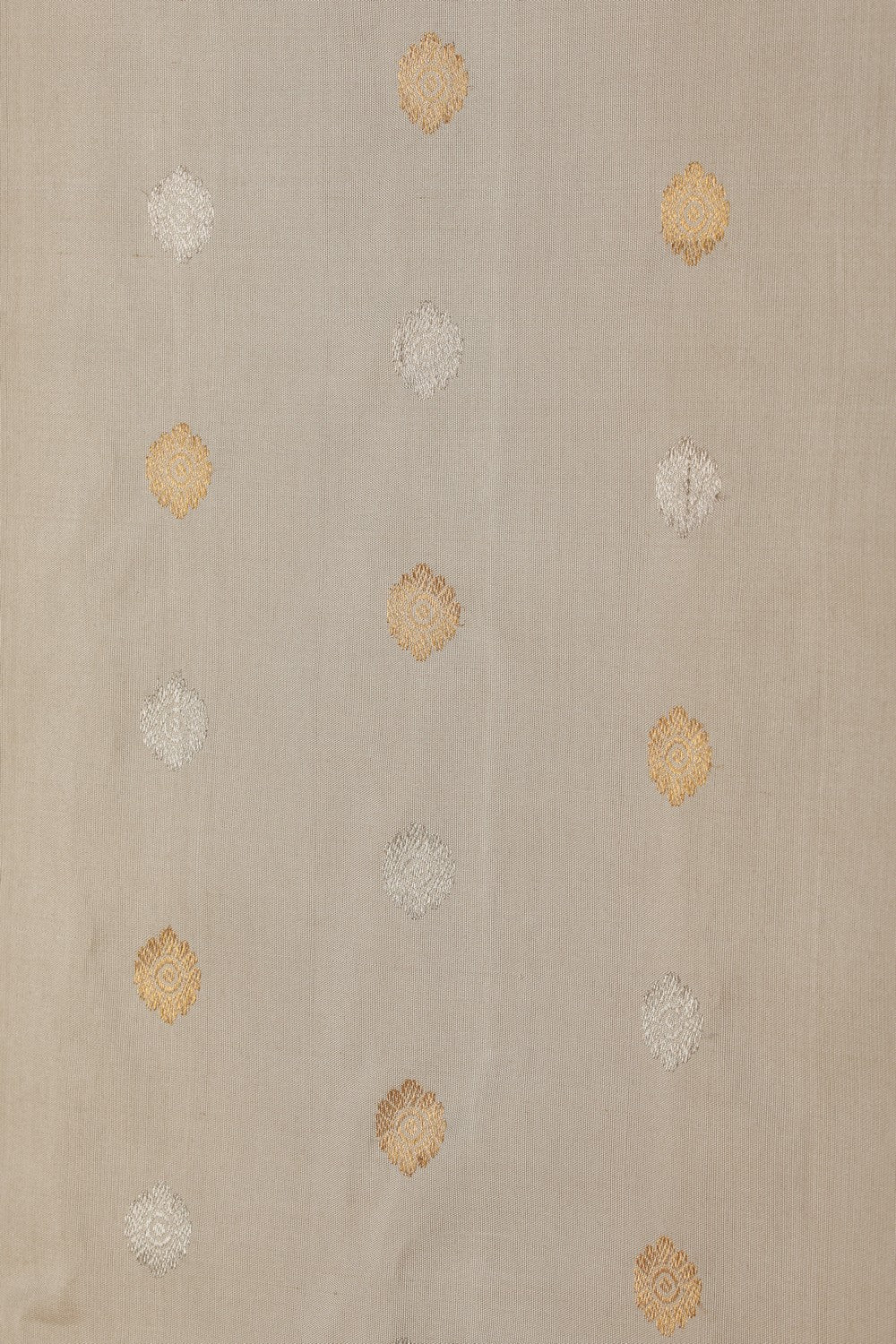 Image of Gadwal Silk Off-White Saree