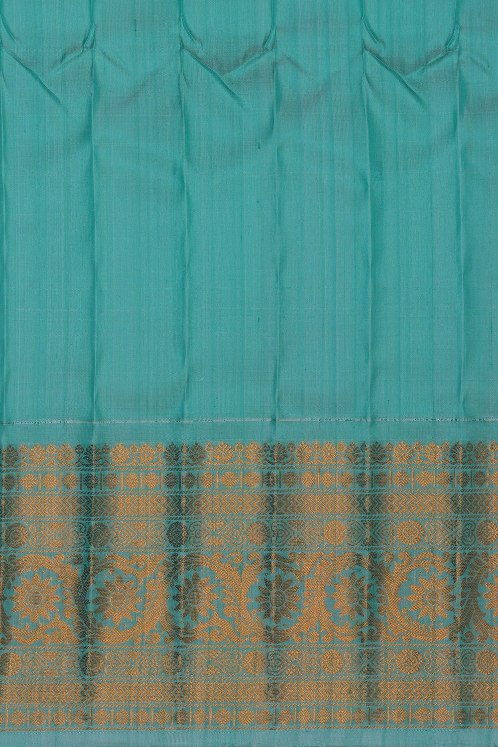 Image of Gadwal Silk Purple Saree