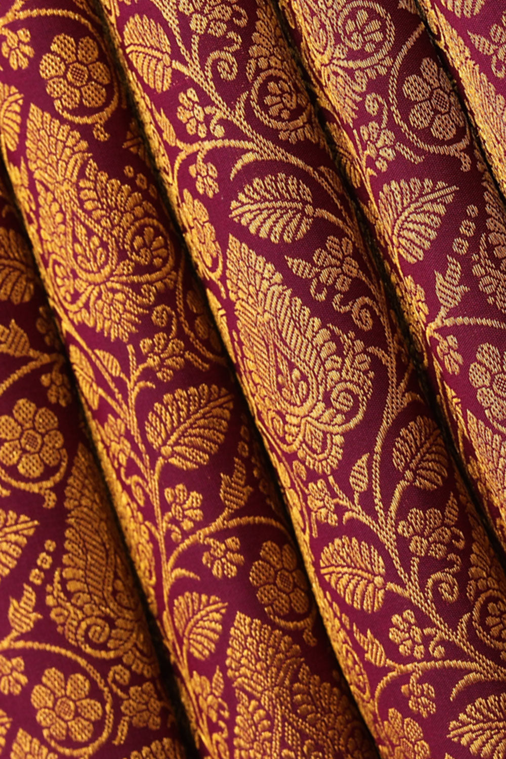 Collection of Kanchipattu Violet Saree in a gallery layout