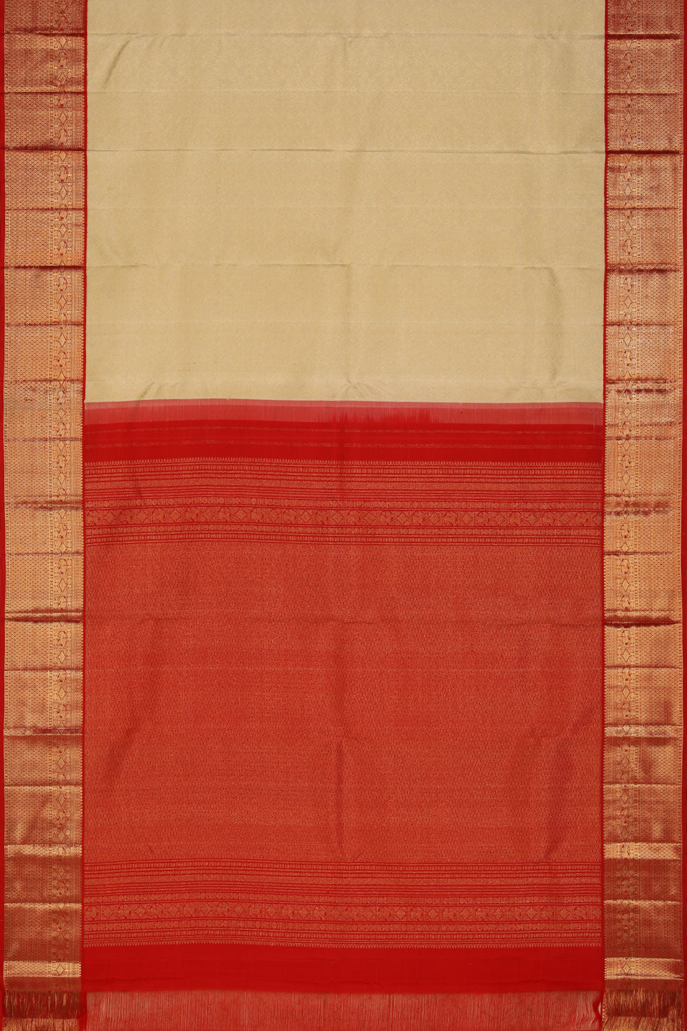 Kanchipattu Off-White Saree