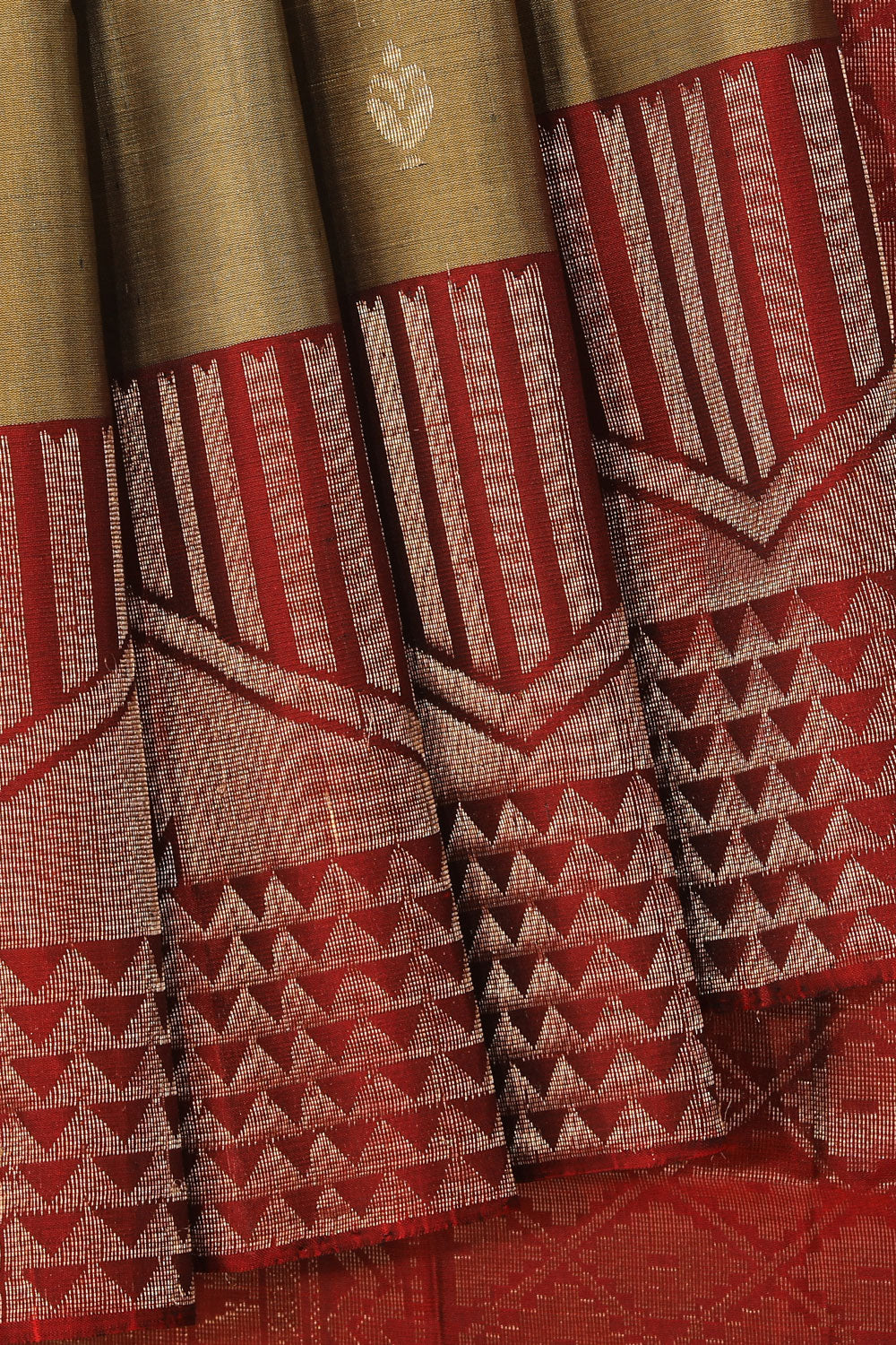 Image of Very Pretty Moss-Green Saree