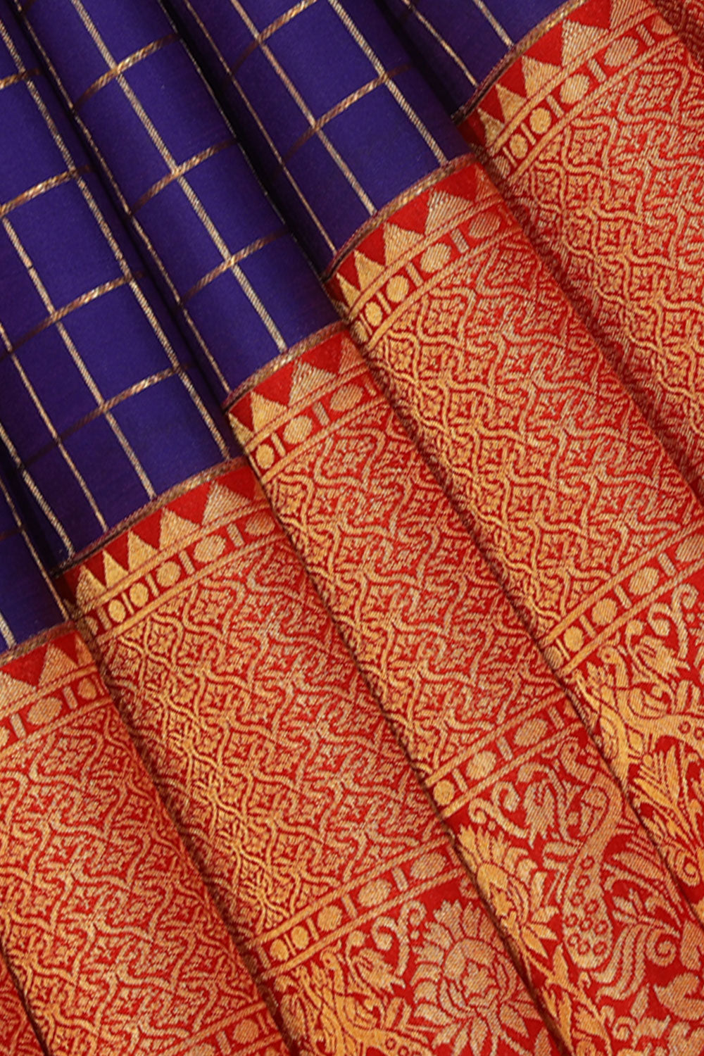 Collection of Kanchipattu Orchid-Purple Saree in a gallery layout