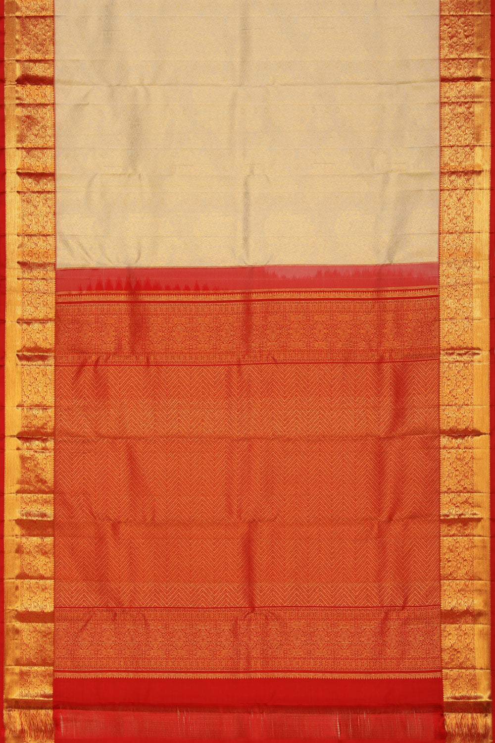 Kanchipattu Off-White Saree