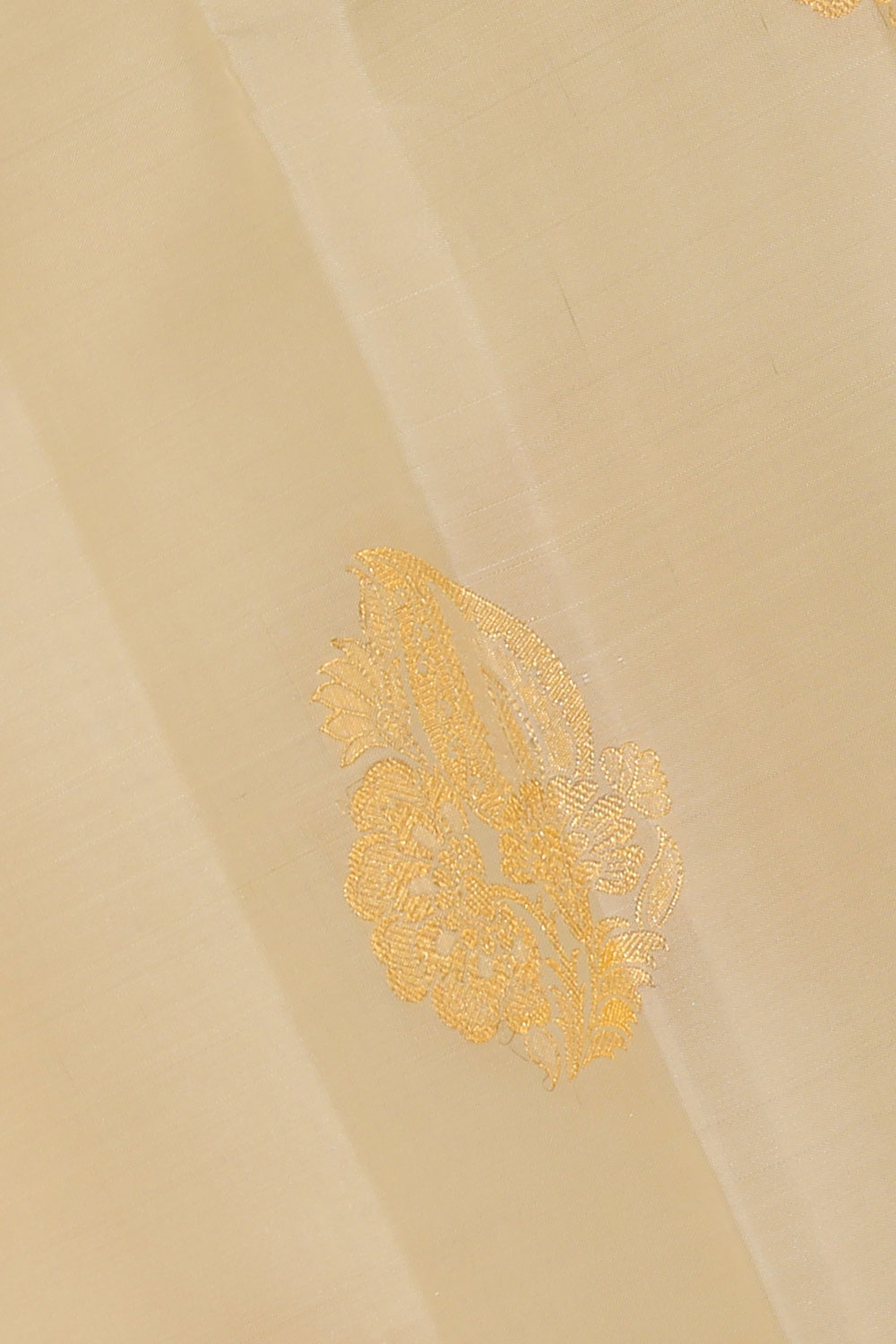Image of Kanchipattu Cream Saree