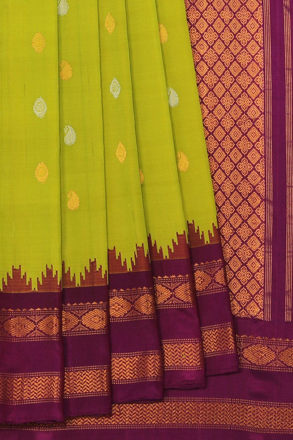 Gadwal Silk Spring-Green Saree