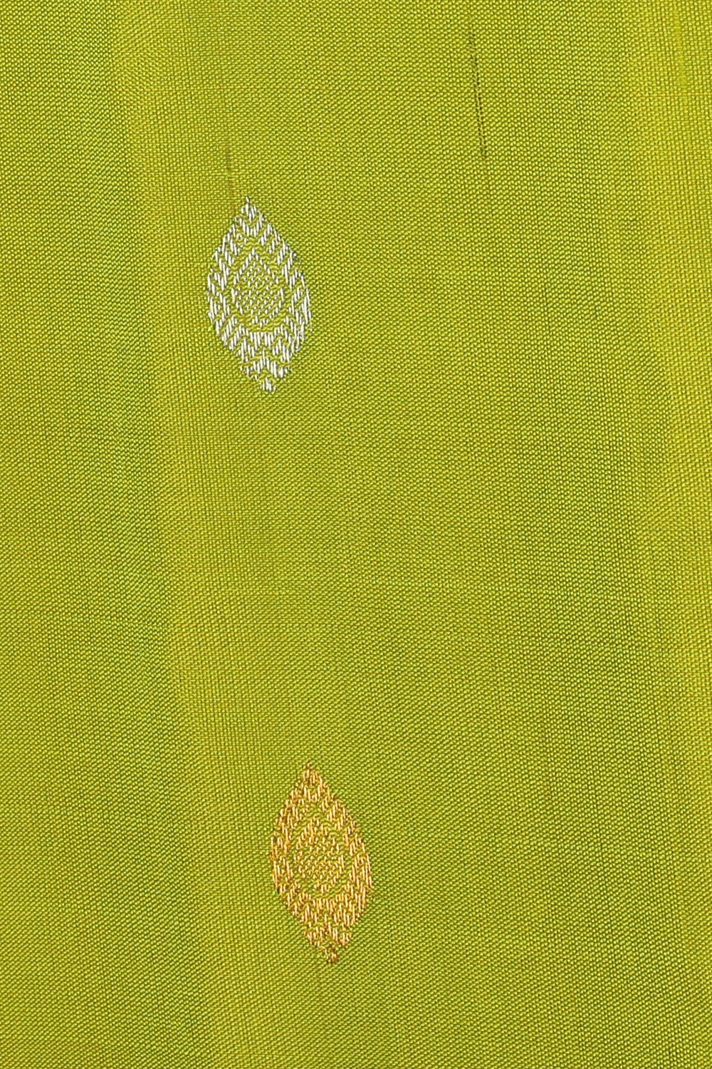 Gadwal Silk Spring-Green Saree