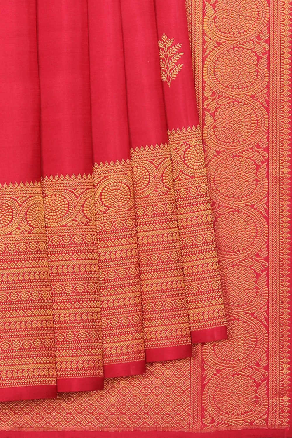 Collection of Very Pretty Plum-Pink Saree in a gallery layout