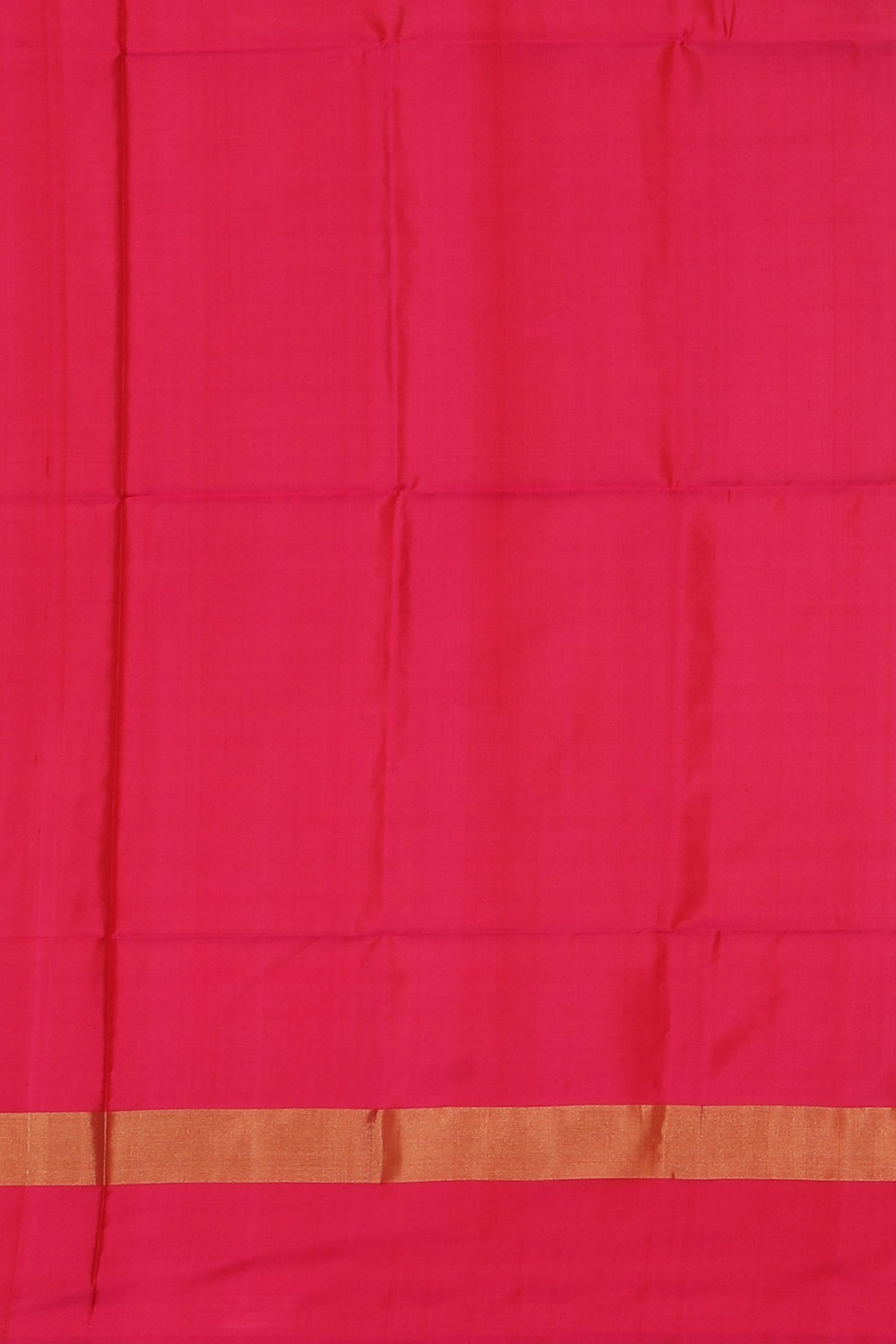 Image of Simple Yet Elegant White Saree