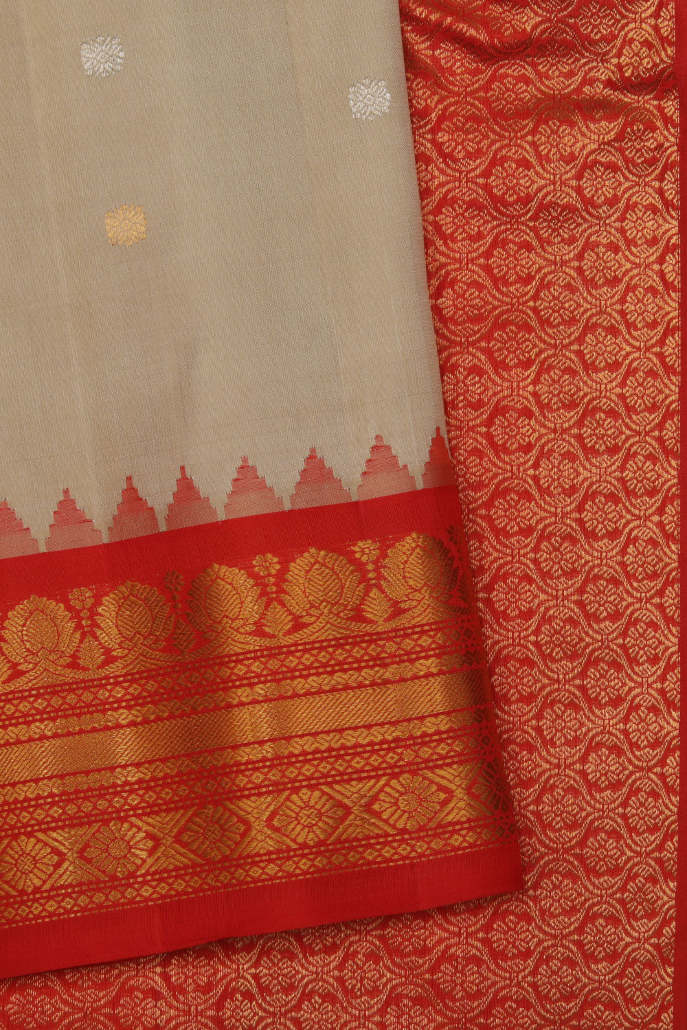 Gadwal Silk Beige Saree