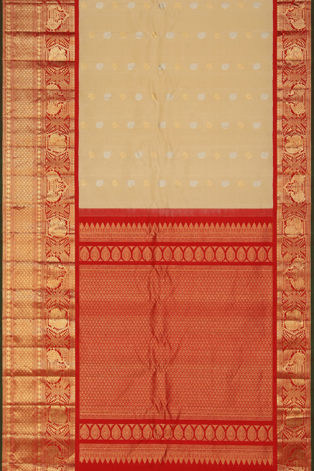 Gadwal Silk Beige Saree