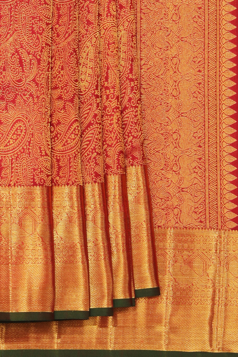 Kanchipattu Red Saree