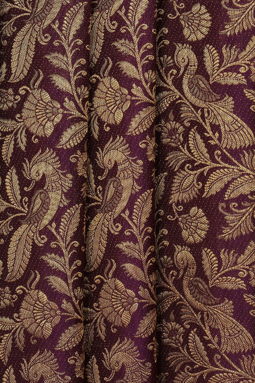 Kanchipattu Violet Saree