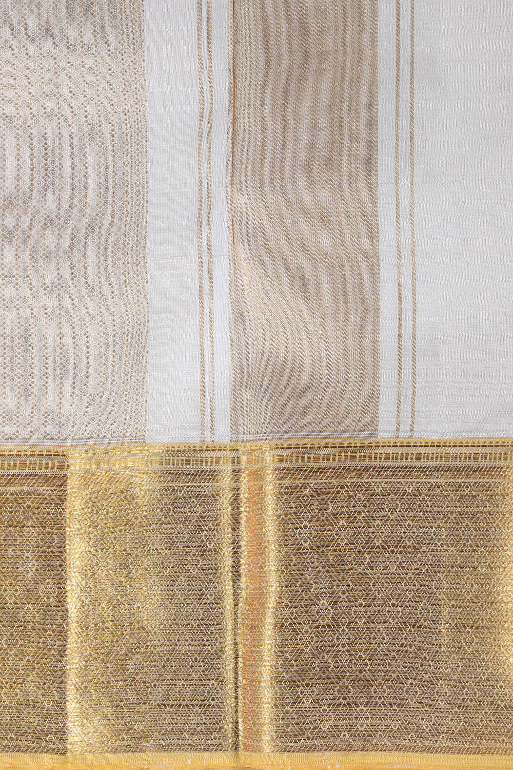 Kanchi Silk Off-White Dhoti With Kanduva (8 X 4)