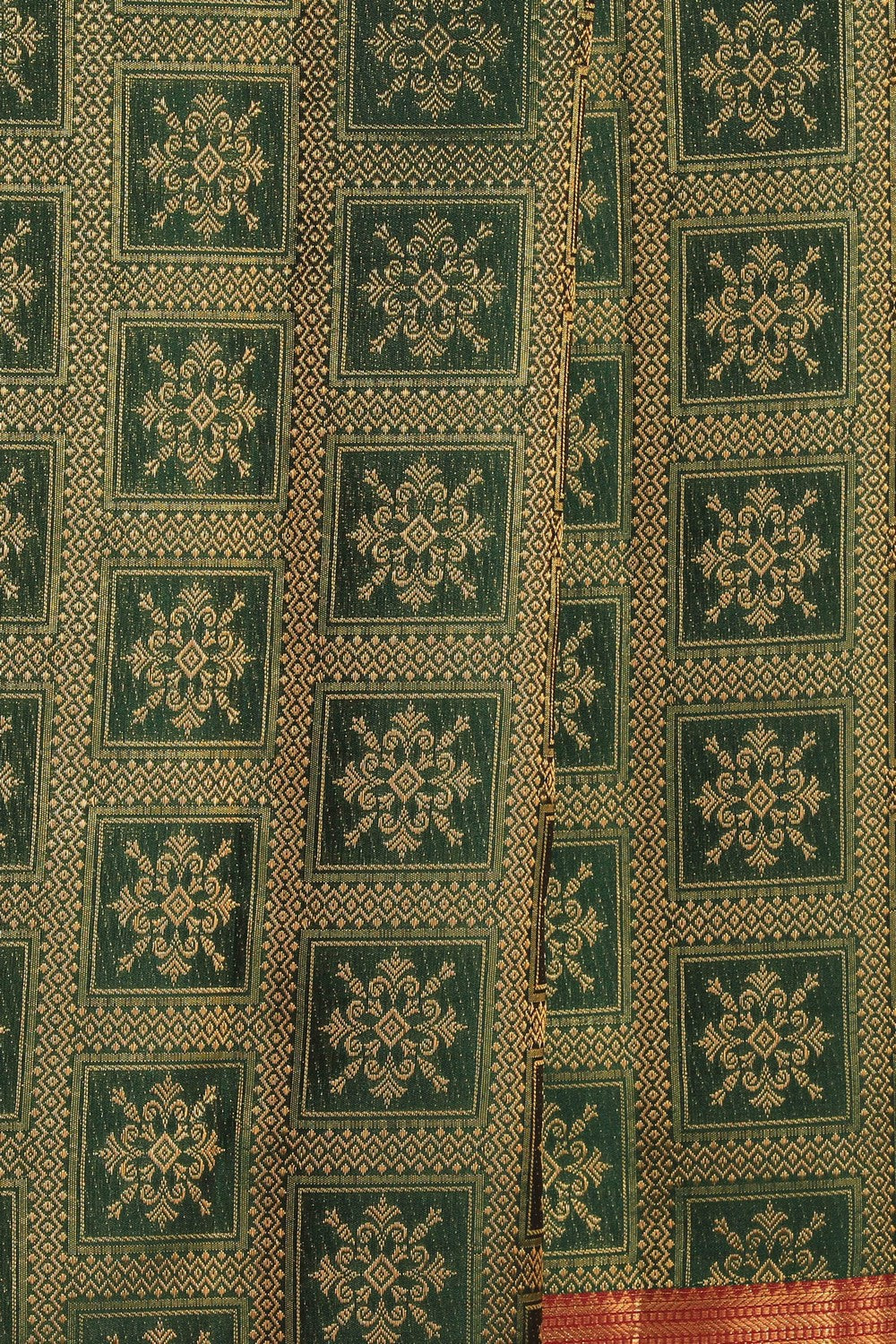 Kanchipattu Brocade Green Saree