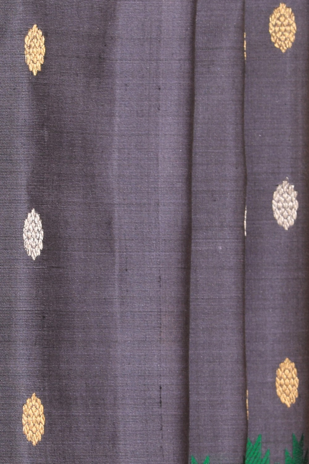 Image of Gadwal Silk Grey Saree