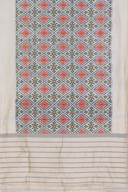 Image of Pochampally Ikat Silk Off-White Dupatta