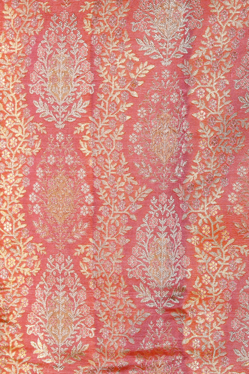 Kanchipattu Peach Brocade Saree