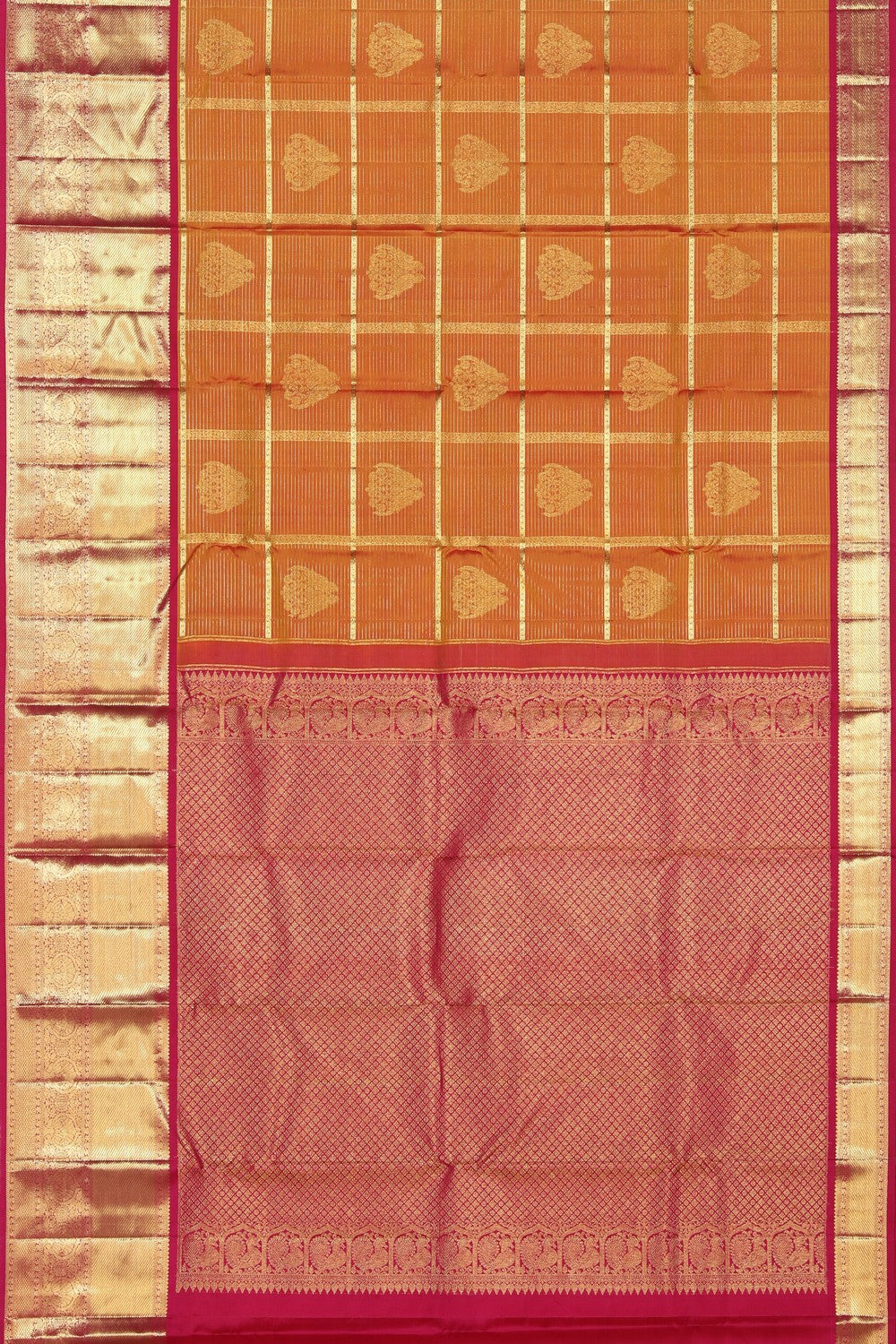 Kanchipattu Peach Saree