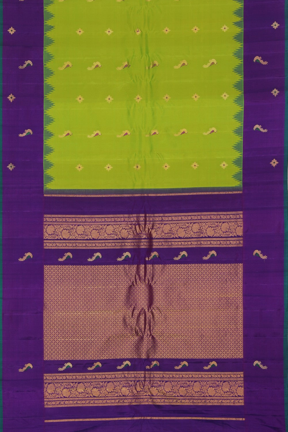 Gadwal Silk Spring Green Saree