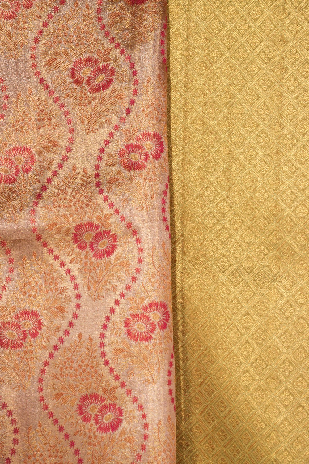 Kanchipattu Tissue Brocade Gold Saree