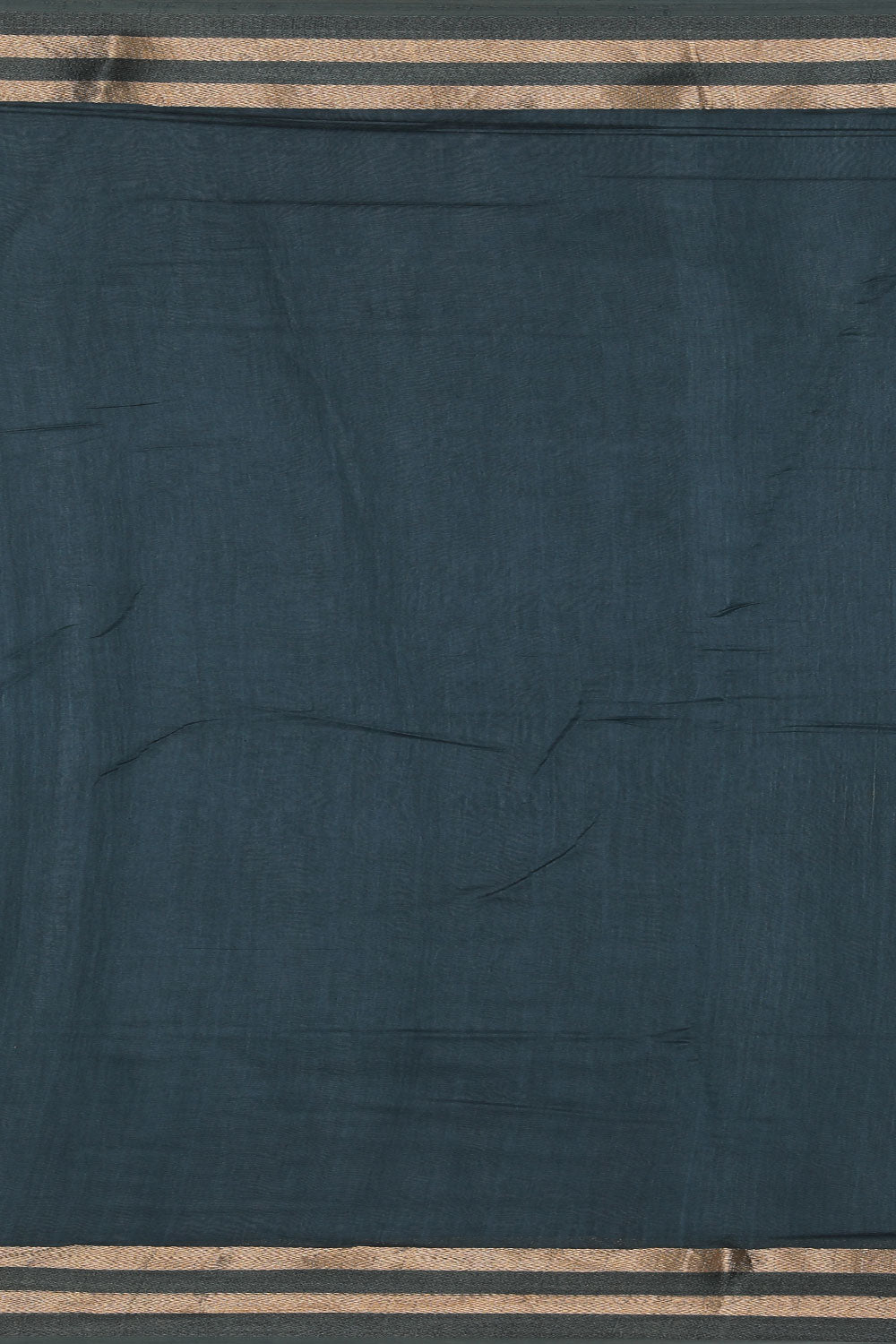 Image of Simple Yet Elegant Geometric Print Saree