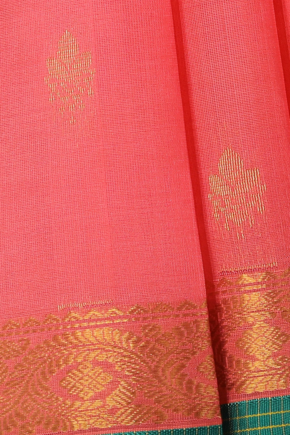 Simple Yet Elegant Pink Saree