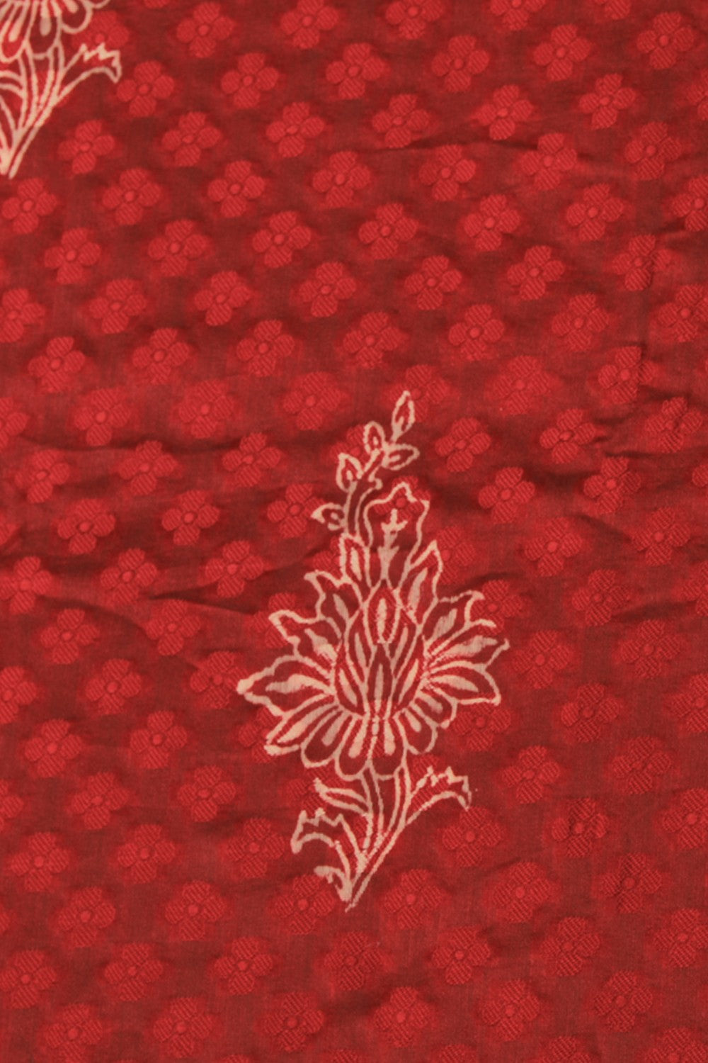 Simple yet elegant Red Printed Saree