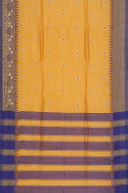 Image of Kasuti Embroidery Mangalgiri Silk Saree