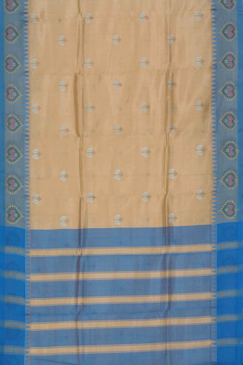 Kasuti Embroidery Mangalgiri Silk Saree