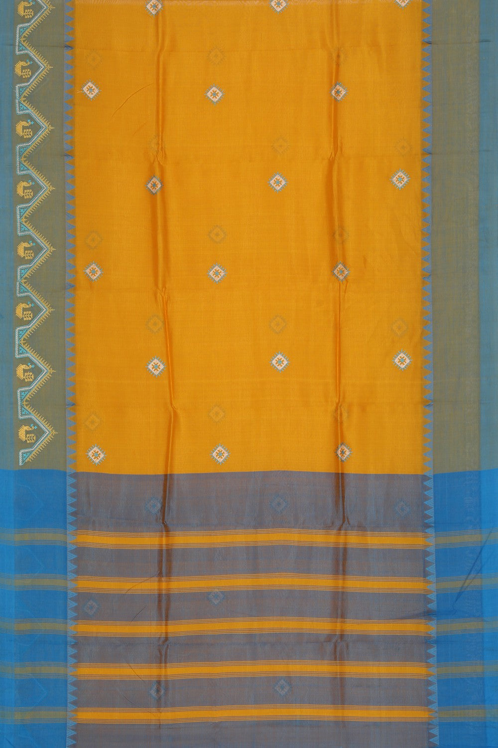 Kasuti Embroidery Mangalgiri Silk Saree