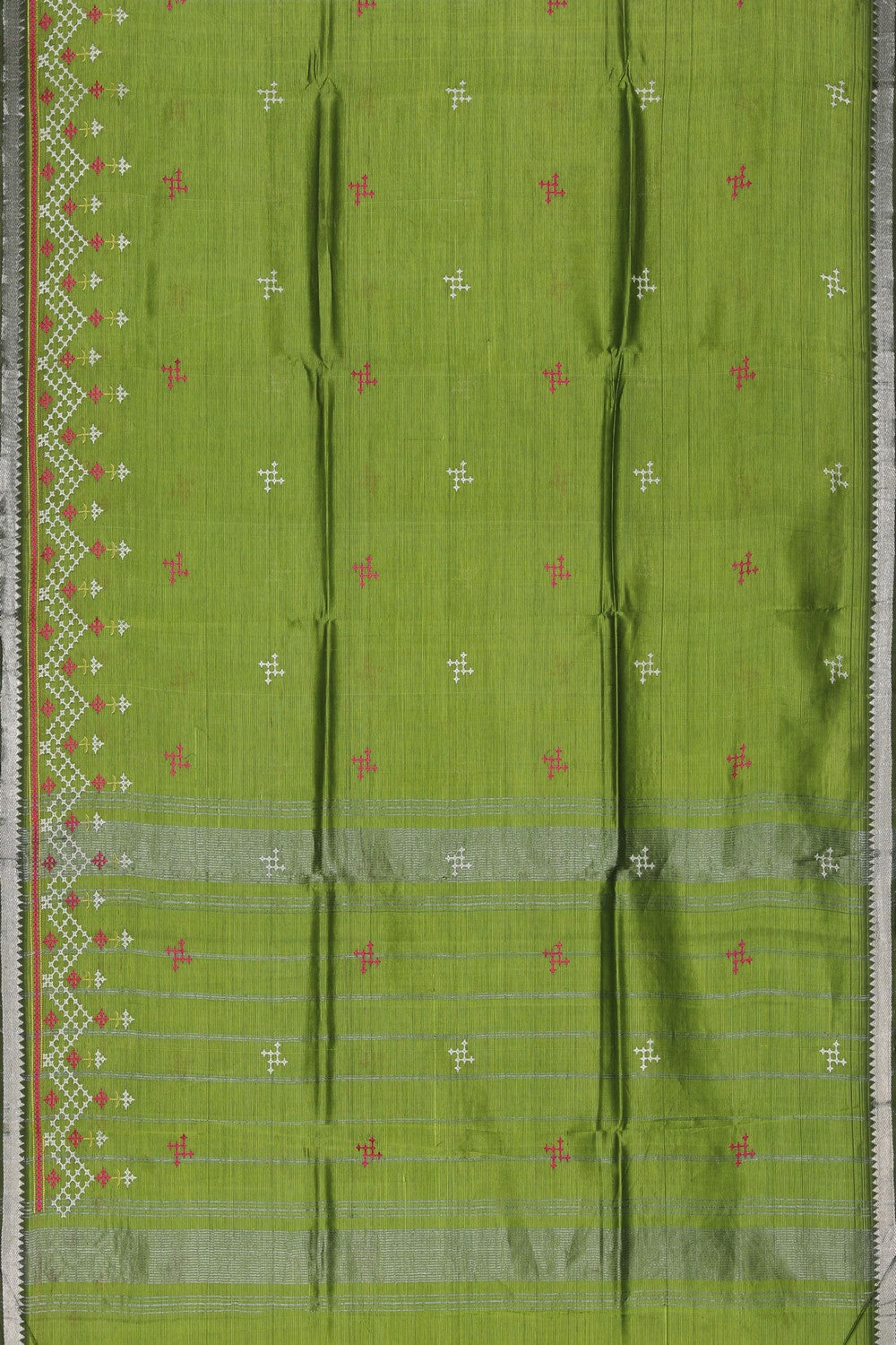 Kasuti Embroidery Mangalgiri Silk Saree