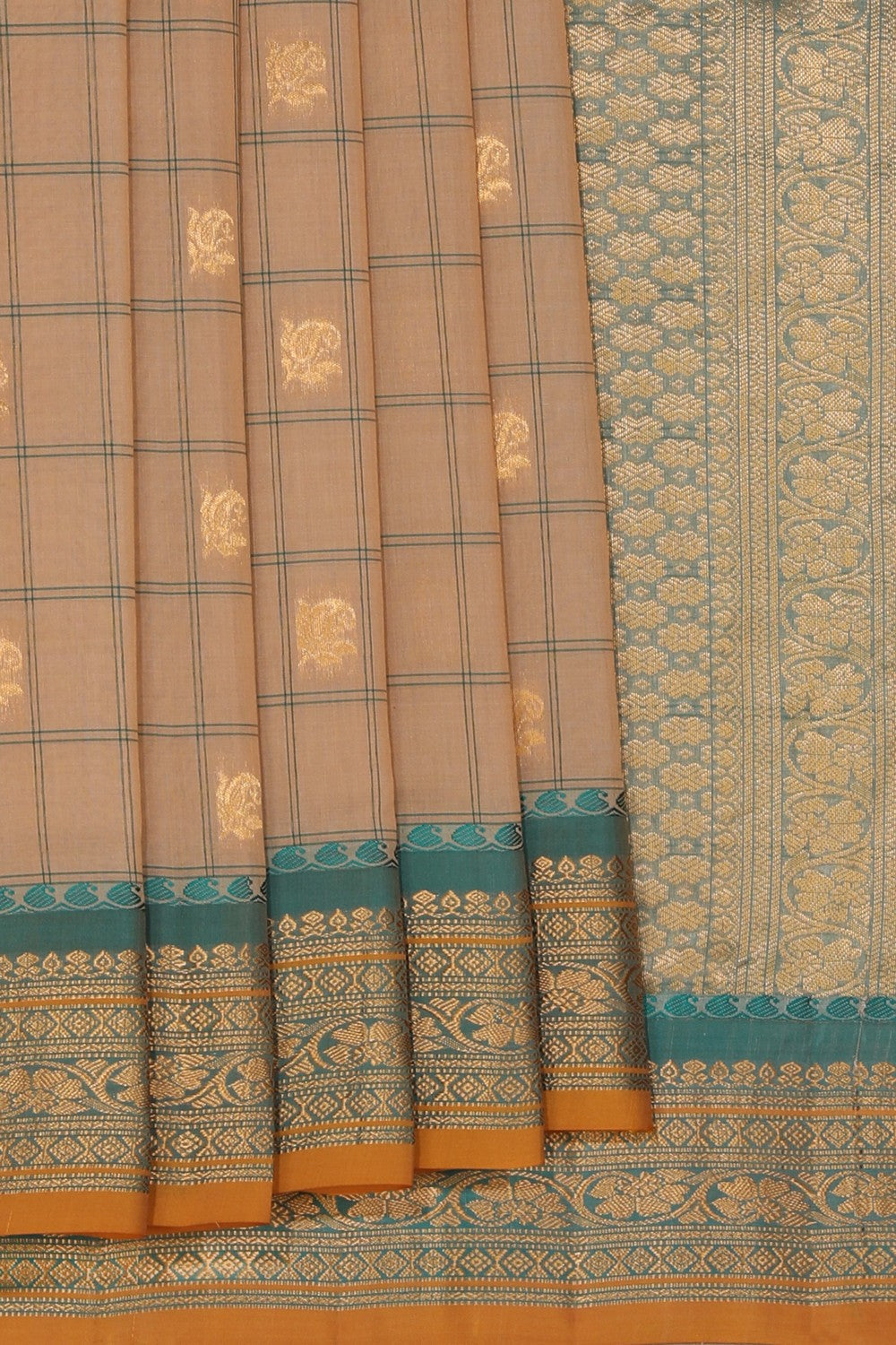 Gadwal Beige Kattam Saree