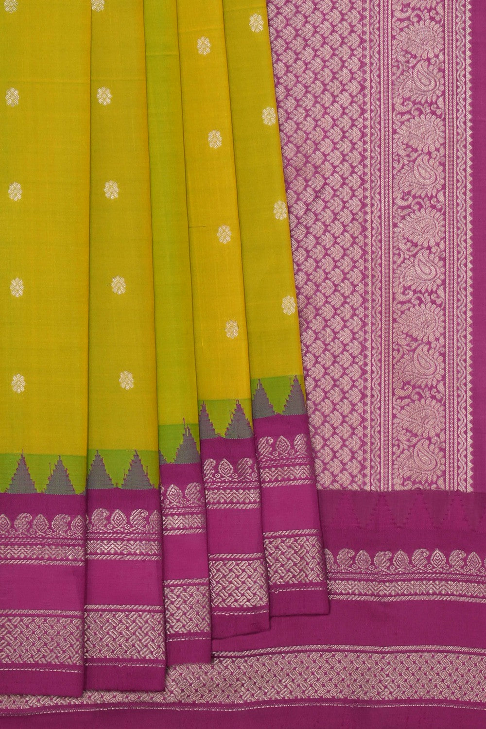 Gadwal Silk Vibrant Green Saree