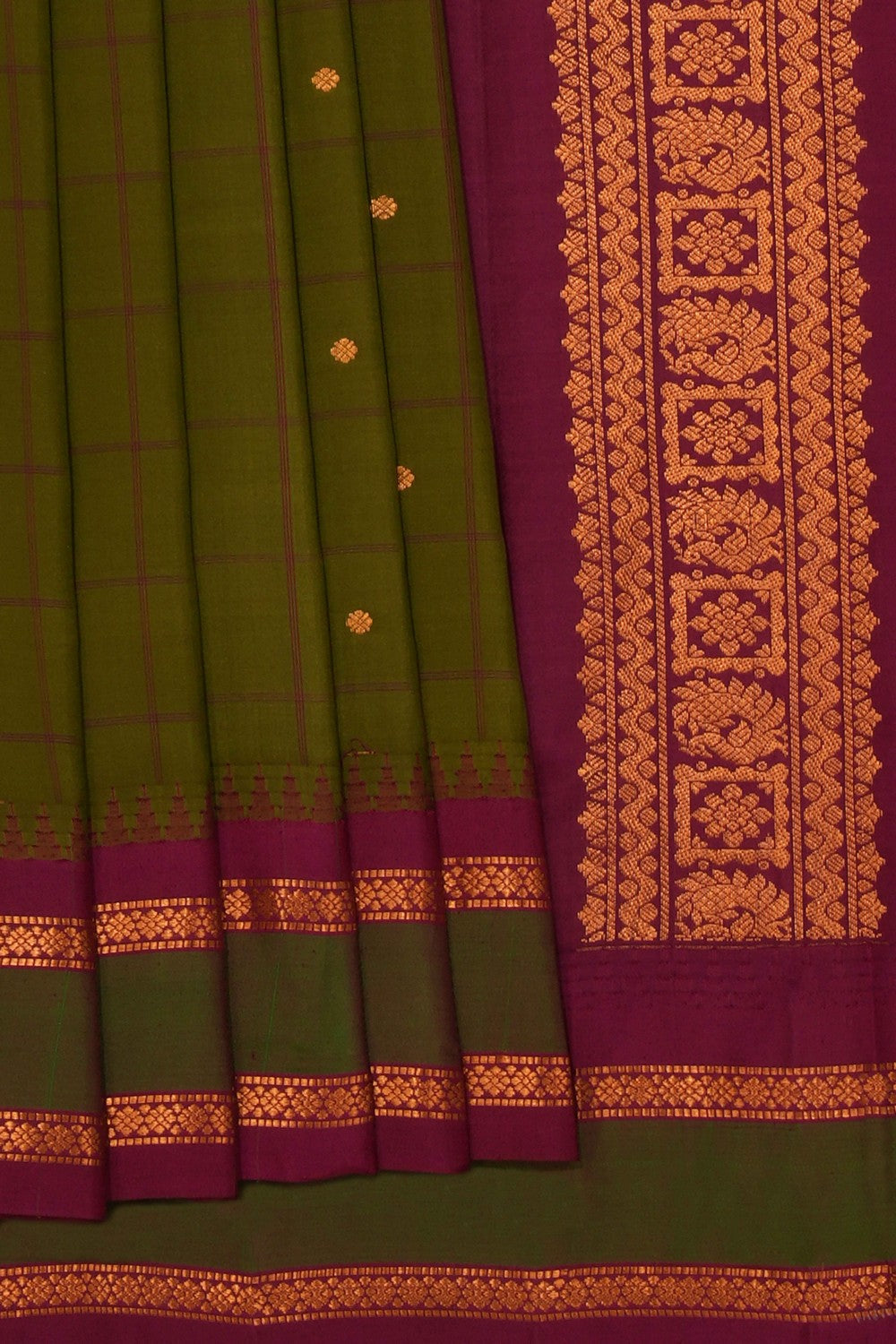 Gadwal Silk Green Kattam Saree