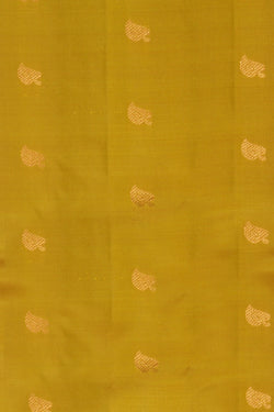 Image of Gadwal Silk Spring Green Saree