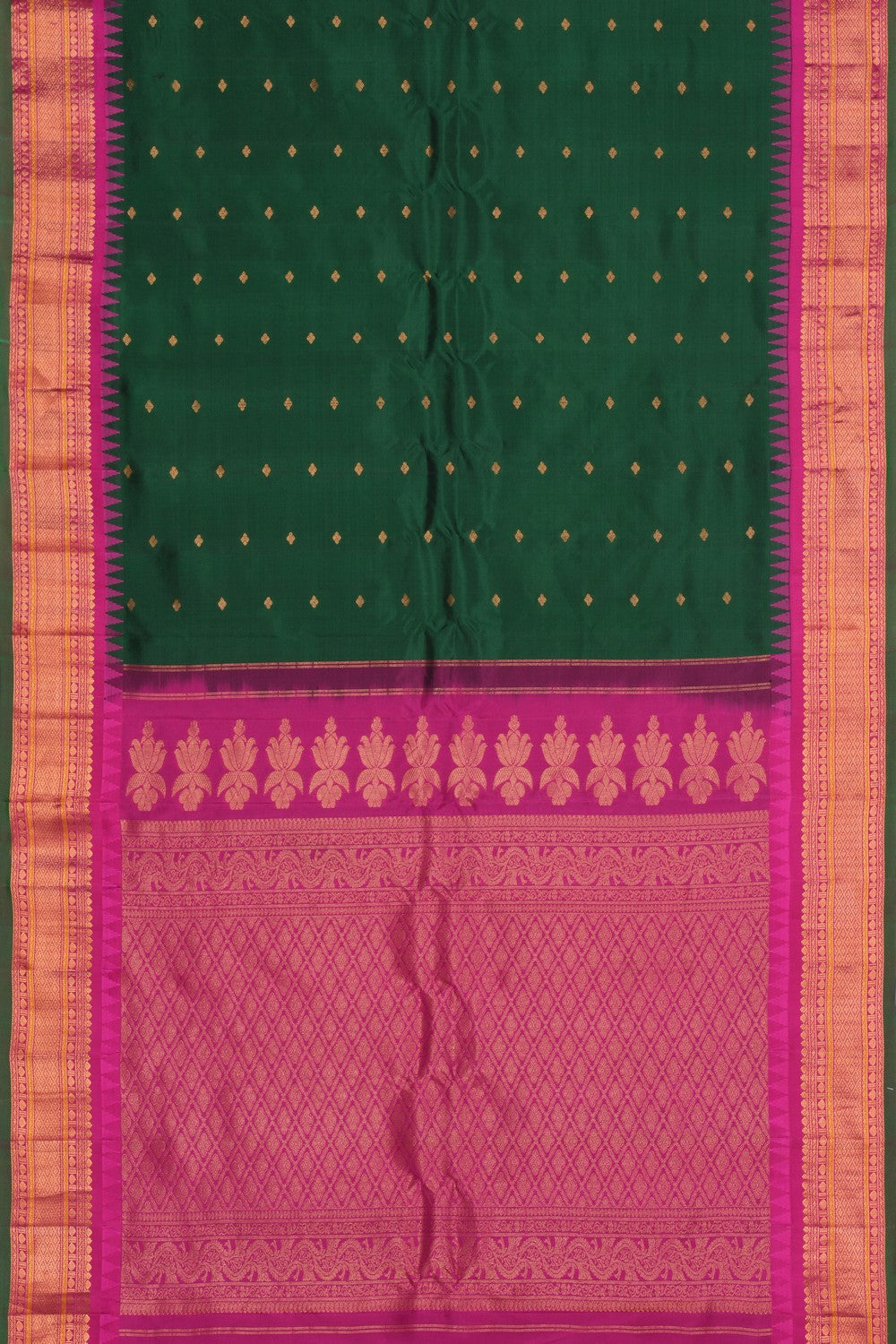 Gadwal Silk Green Saree