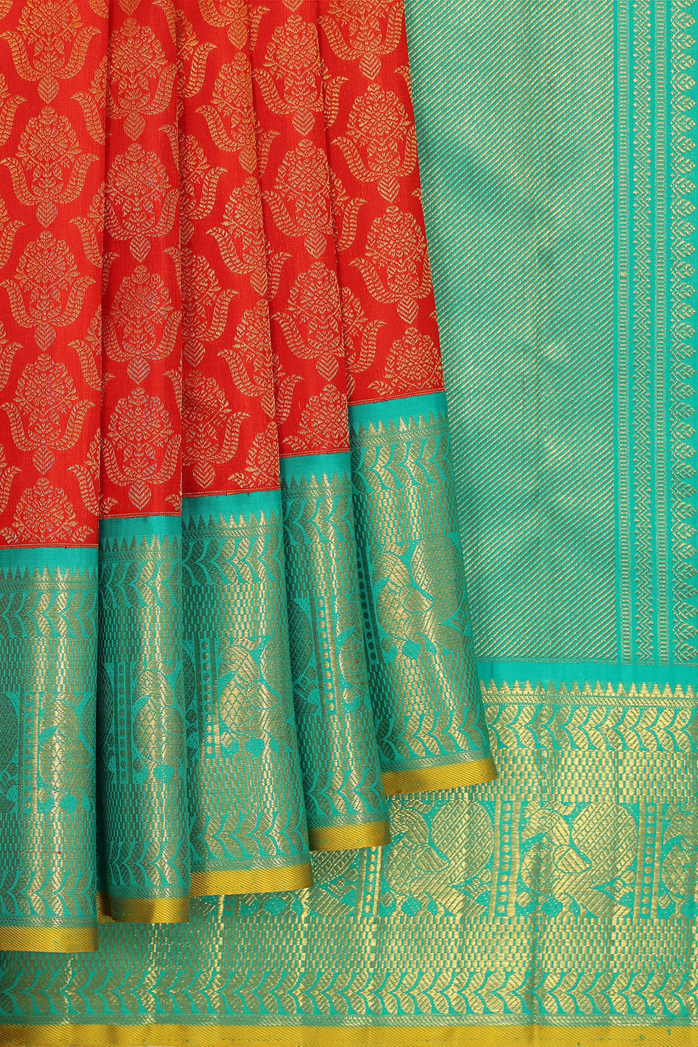 Image of Kanchipattu Red Brocade Saree