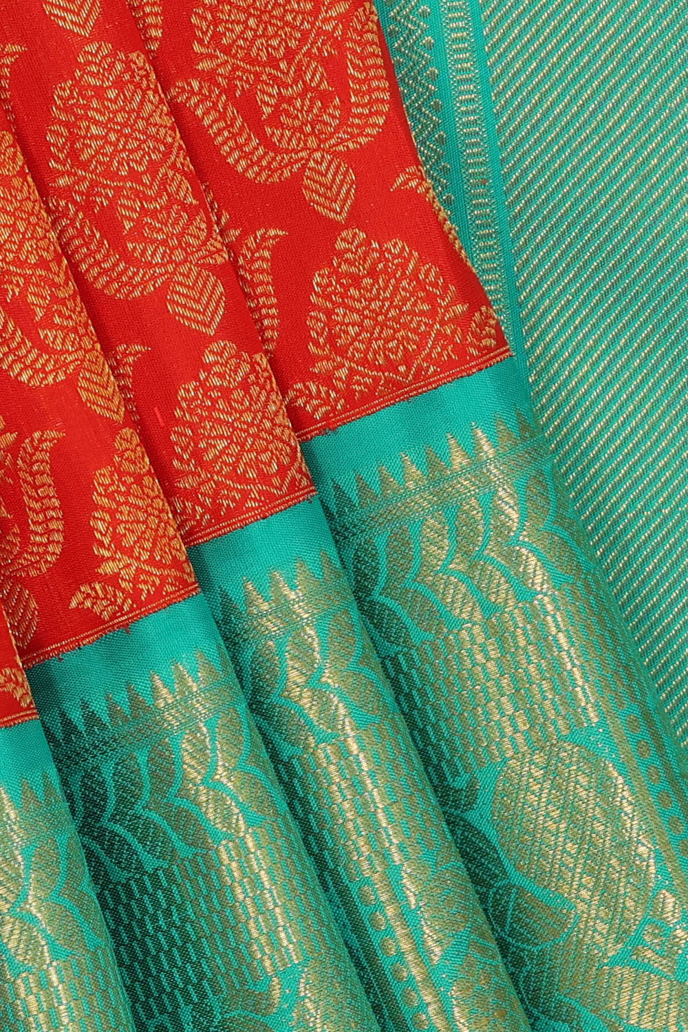 Image of Kanchipattu Red Brocade Saree