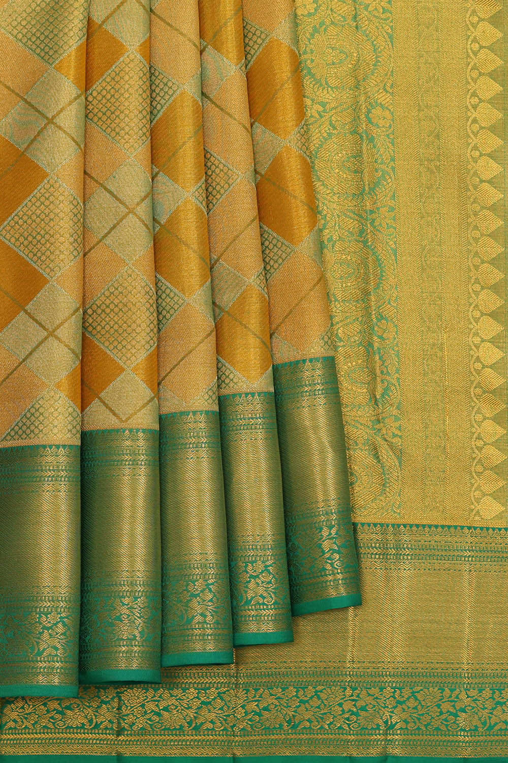 Kanchipattu Gold Tissue Brocade Saree