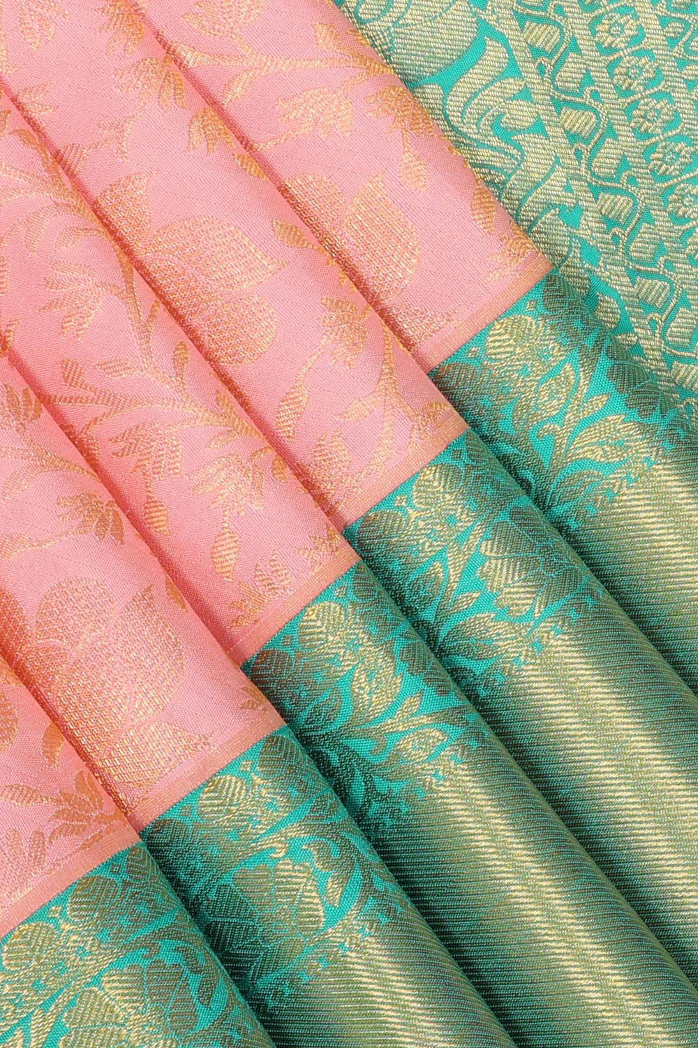 Kanchipattu Coral-Peach Saree