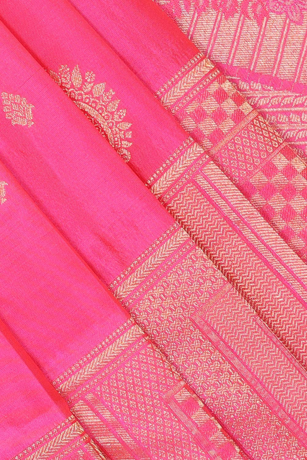 Image of Kanchipattu Dark Green Brocade Saree