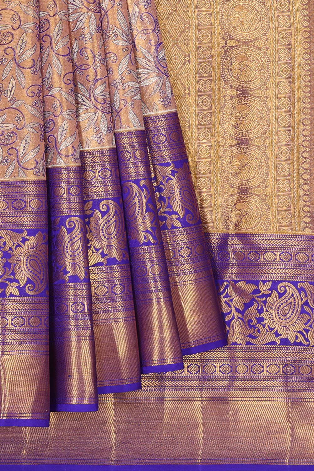 Kanchipattu An Ethereal Metallic-Gold Saree