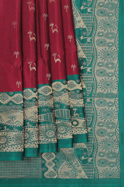 Collection of Simple Yet Elegant Maroon Saree in a gallery layout