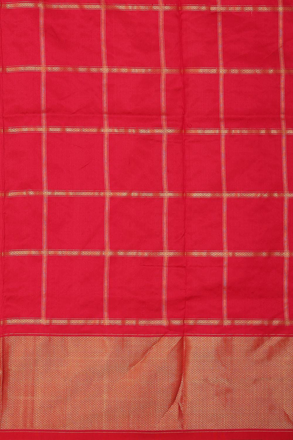 Collection of Pochampally-Silk Green Saree in a gallery layout