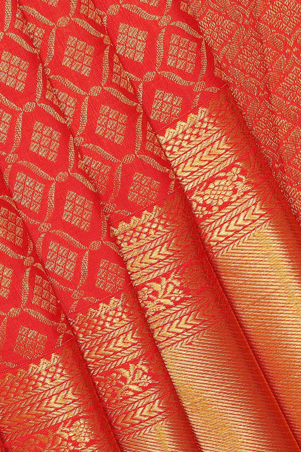 Kanchipattu Red Saree