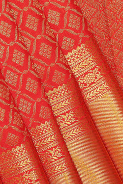 Image of Kanchipattu Red Saree