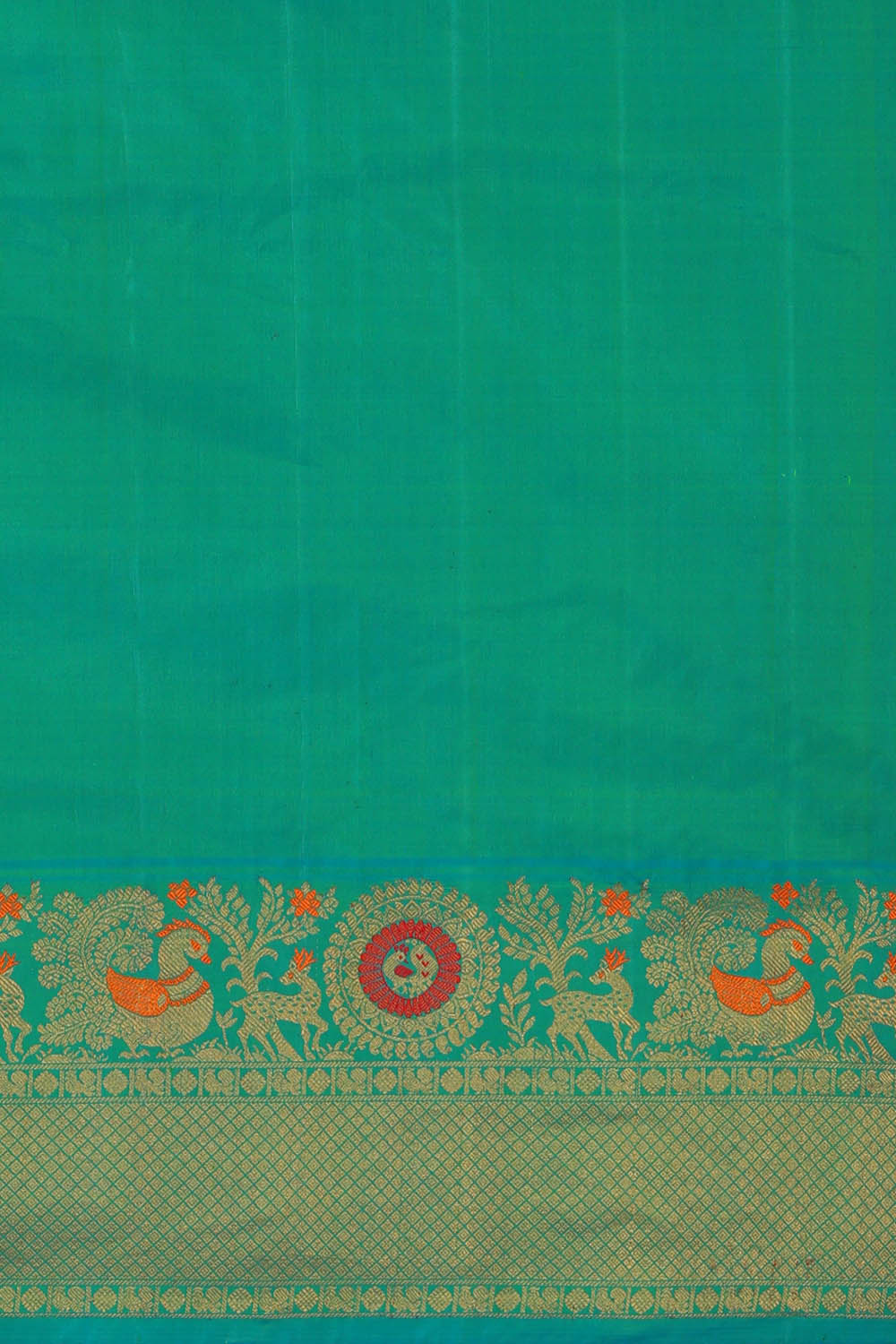 Image of Lavender-Pink Gadwal Silk Saree