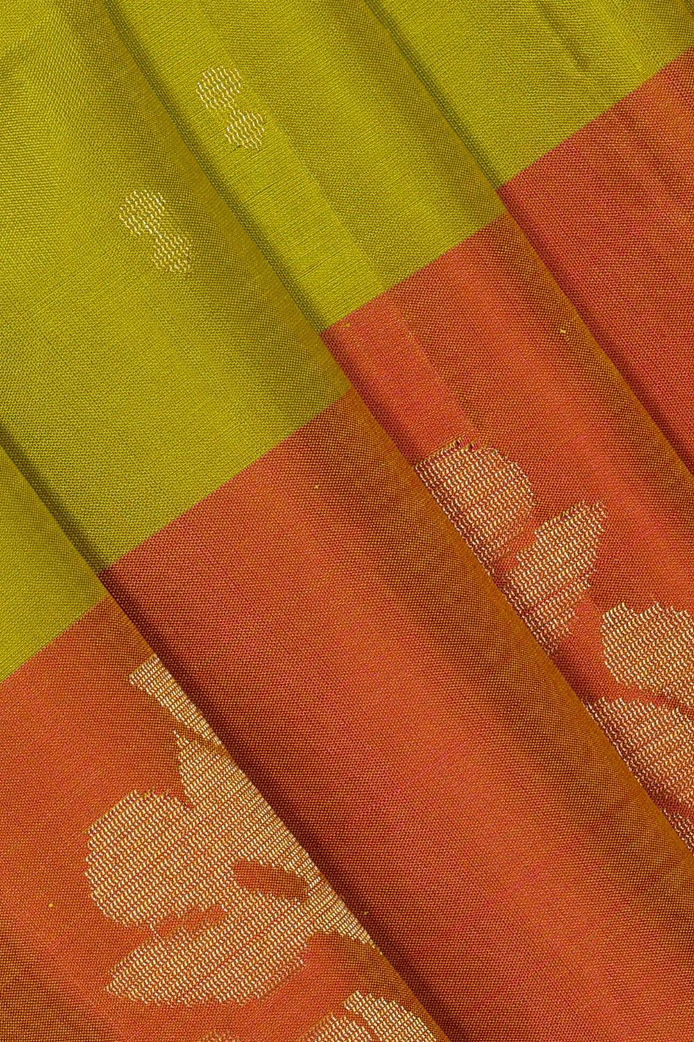 Image of Simple Yet Elegant Green Saree